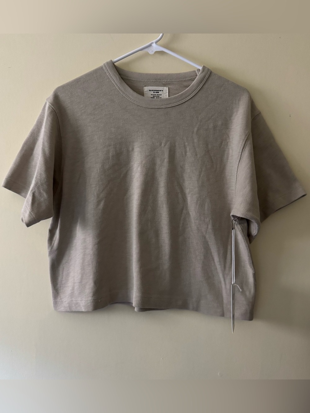 Buck Mason Field-Spec Boyfriend Crop Tee in Soft Khaki